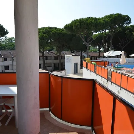 아파트 Beautiful In Lido Degli Estensi With Pool *